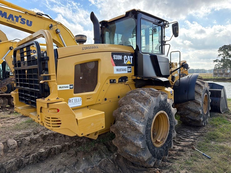 2018-caterpillar-938m-image-22