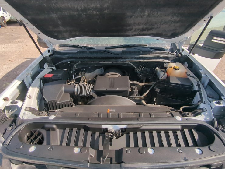 2022-chevrolet-2500-image-8
