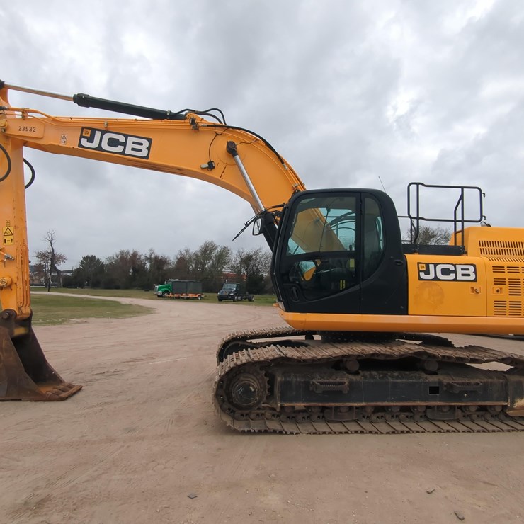 2019 JCB JS300 LC