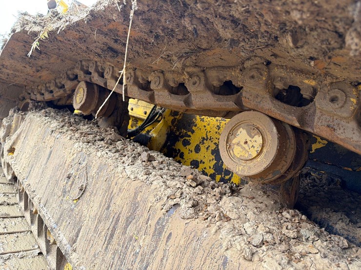 2021-komatsu-d61pxi-24-image-9