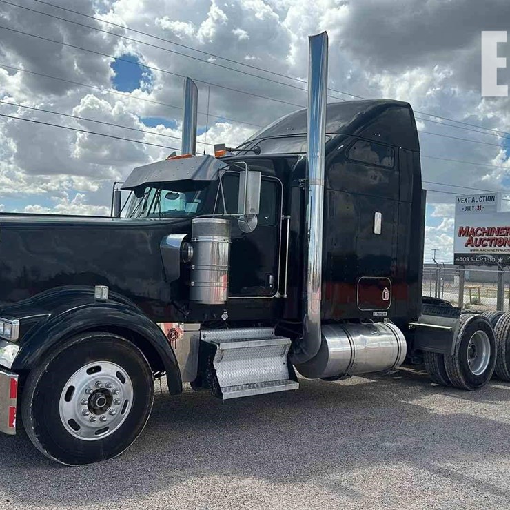 2006 KENWORTH W900