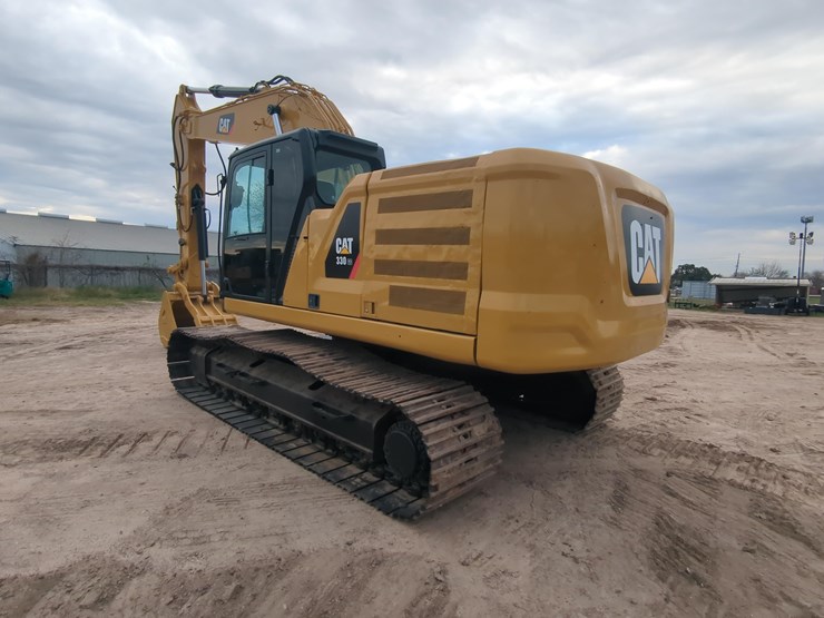 2019-caterpillar-330gc-image-5