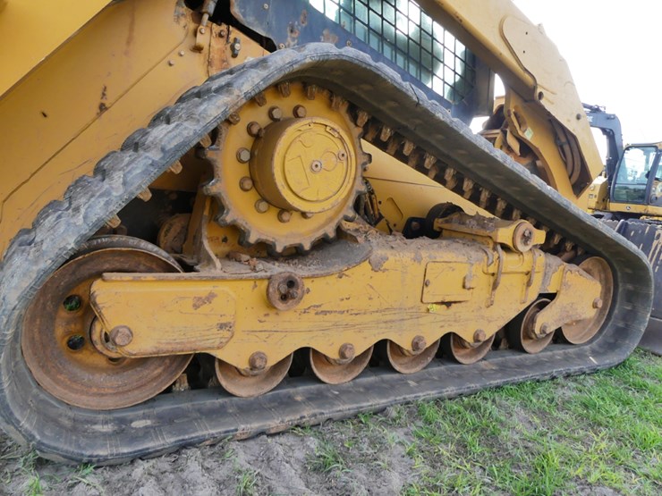 2022-caterpillar-289d3-image-6