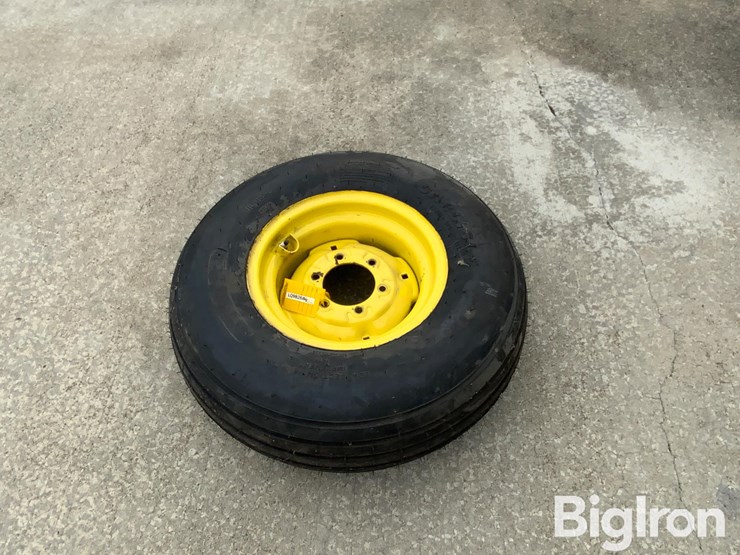 carlisle-11l-15sl-tire-on-a-6-bolt-rim-image-8