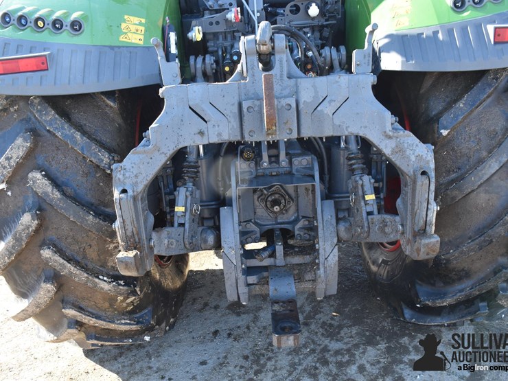 2023-fendt-728-vario-image-9