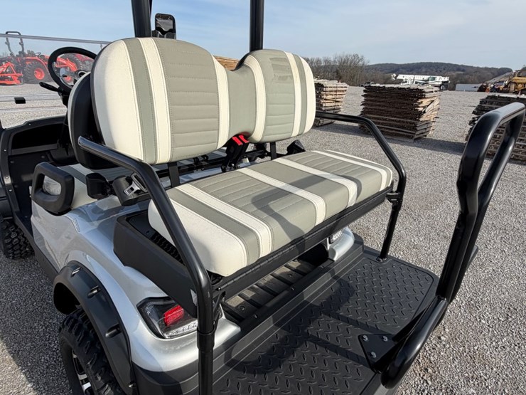 #30692-•-icon-4-passenger-golf-cart-image-7
