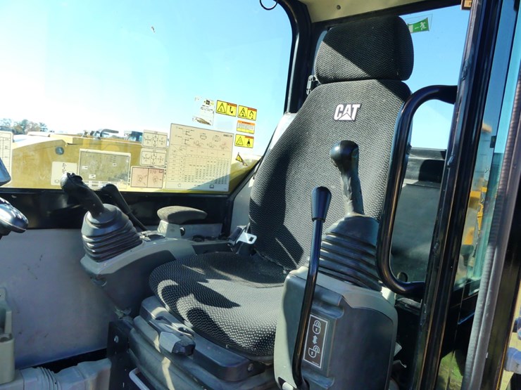 caterpillar-308e2-cr-image-13