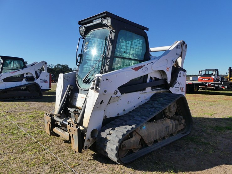 2019-bobcat-t870-image-2