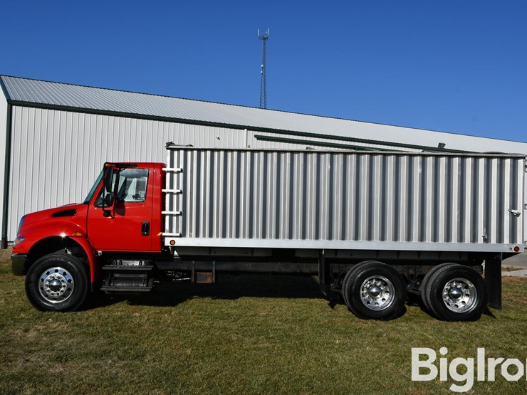 2007-international-durastar-4400-image-8