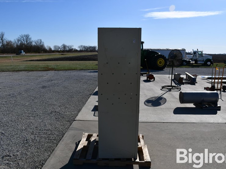 tennsco-metal-cabinet-image-4