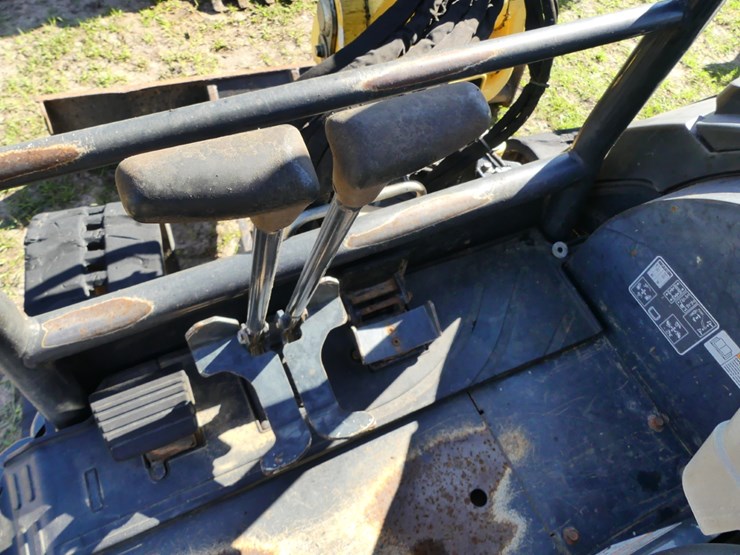 2016-yanmar-vio45-image-14