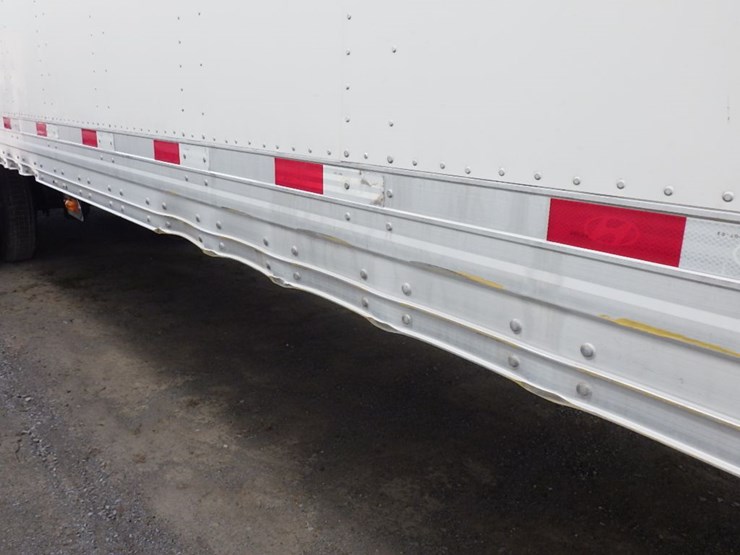 2018-hyundai-translead-image-8