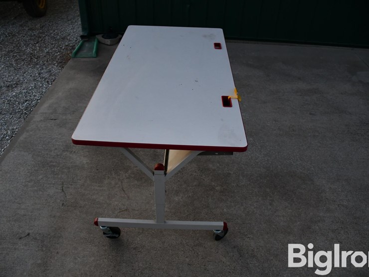 60"x30"-desk-image-8