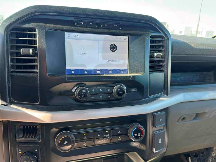 2023-ford-f150-image-9