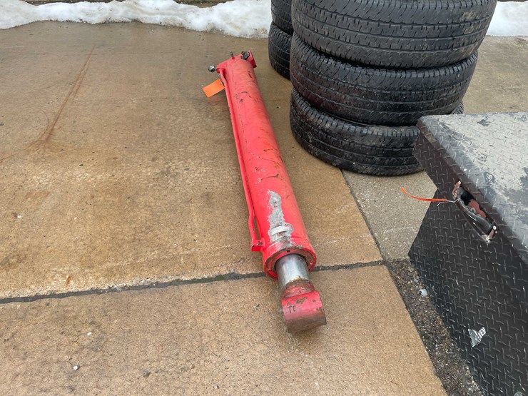 #4092-•-14-ton-ram-(o3)-image-3