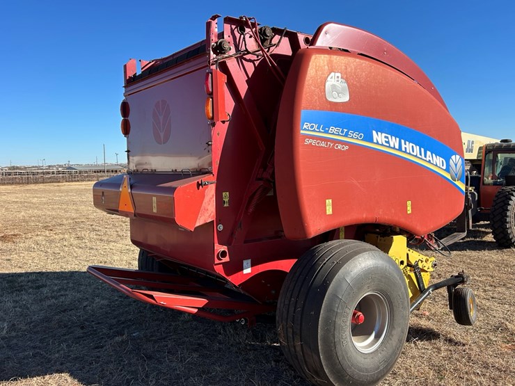 #87-•-2015-new-holland-rb560-image-20