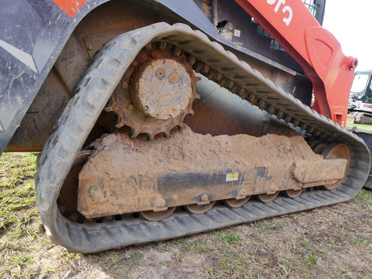 kubota-svl97-2-image-6