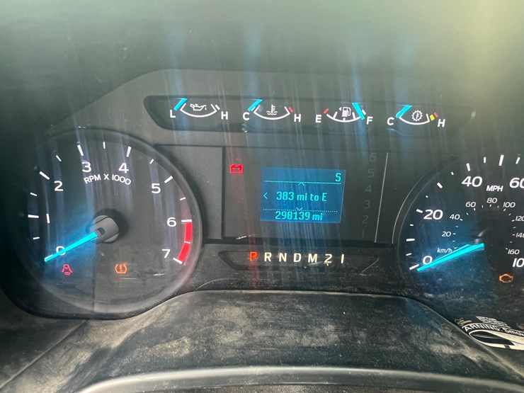 2019-ford-f250-xl-image-25