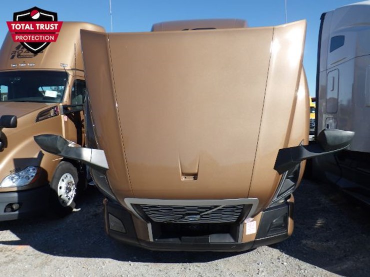 2023-volvo-vnl-760-image-26