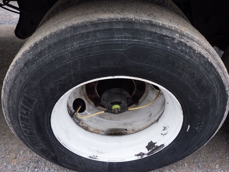 2018-hyundai-translead-image-22