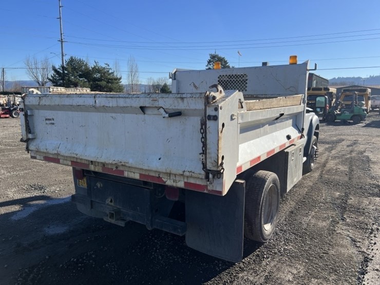 2015-ford-f450-xlt-sd-image-4