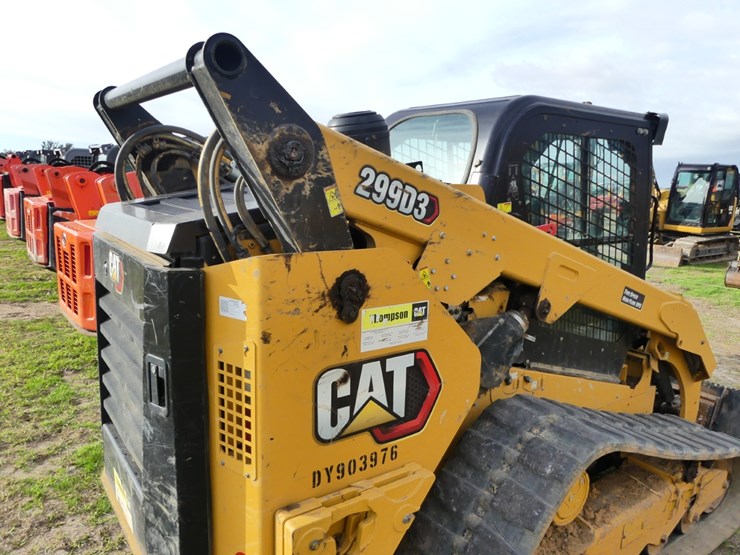 2021-caterpillar-299d3-image-6