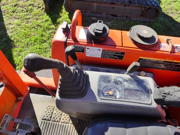 2000-kubota-kx61-2-image-13