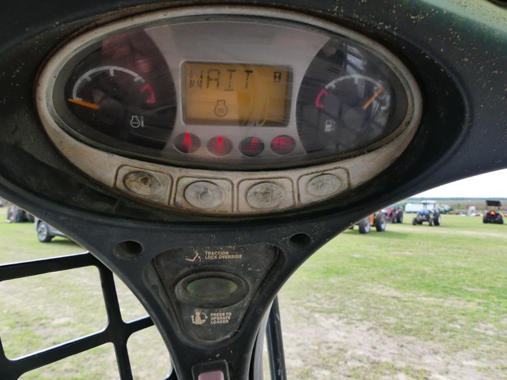 2018-bobcat-t590-image-16