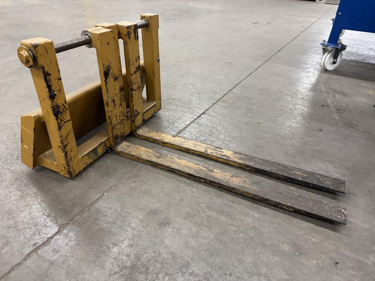 #3279-•-ase-cheetah-ss16-skidsteer-w/-bucket/forks-image-39