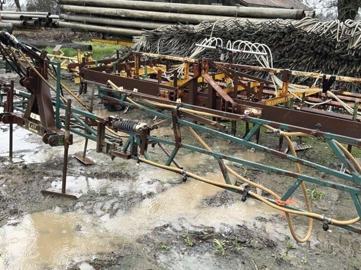 pbm-42'-folding-spray-boom-attachment-image-1