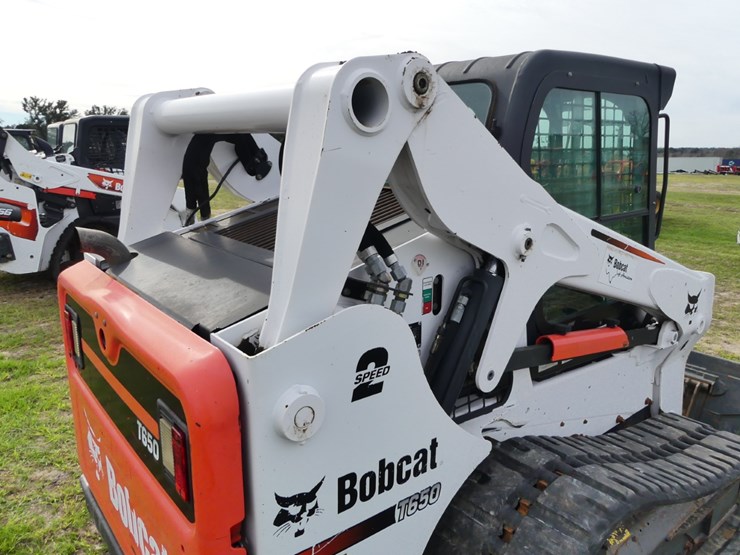 2016-bobcat-t650-image-7