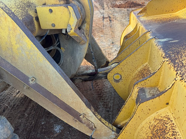 komatsu-wa380-7-image-23