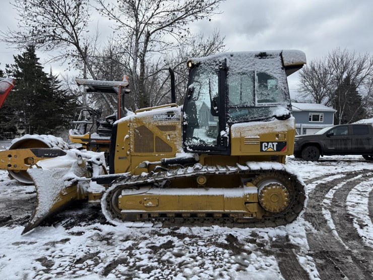 caterpillar-d4k-xl-image-2