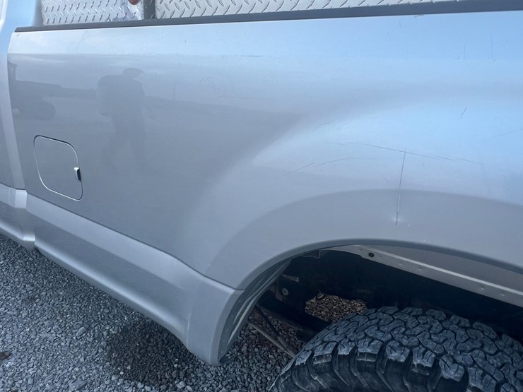 2017-ford-f250-xl-image-8