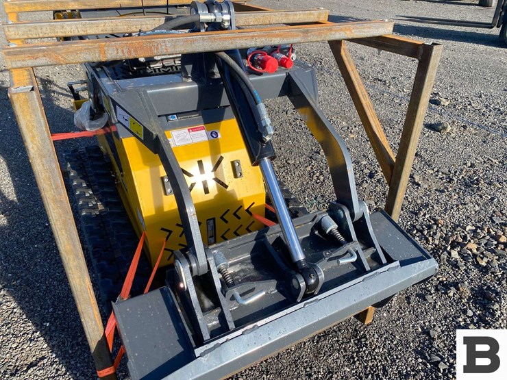 2025-sdlanch-sdll60-mini-skid-steer-loader-image-7