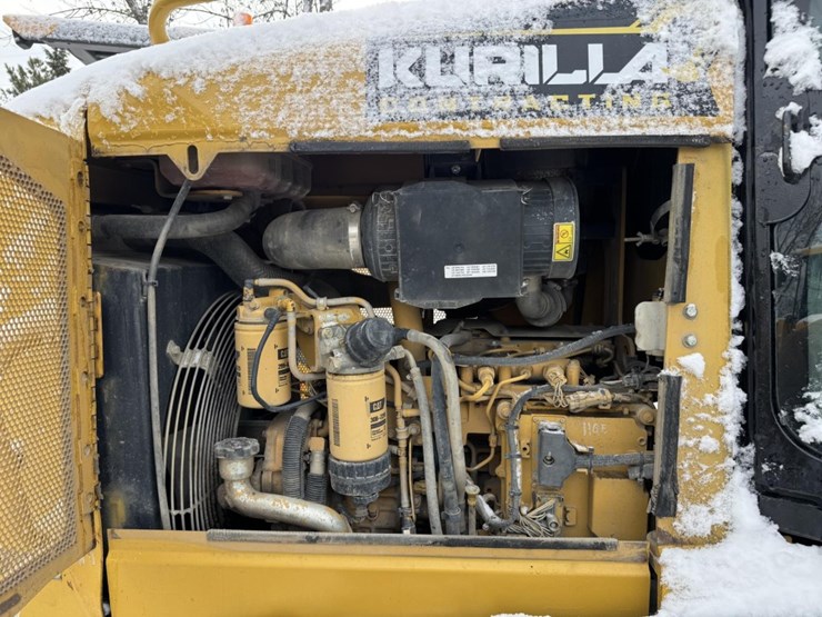 caterpillar-d4k-xl-image-35