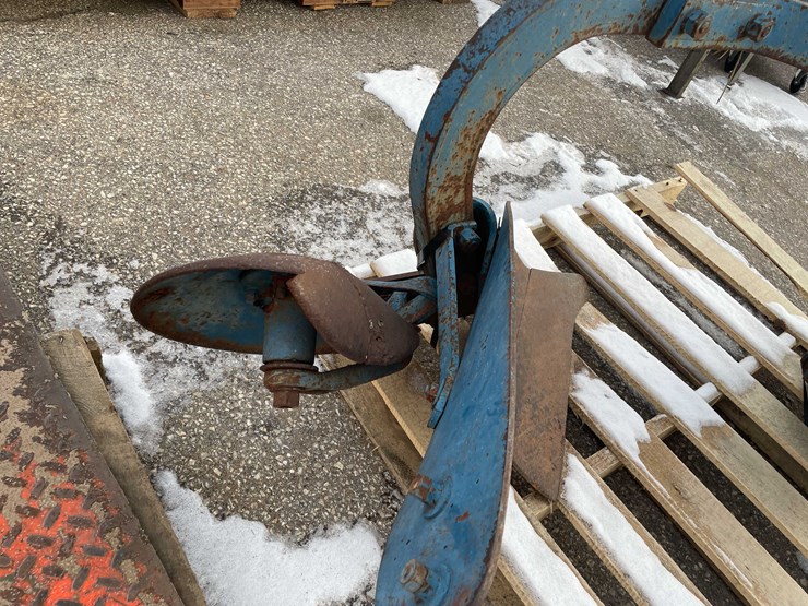#4076-•-heavy-duty-two-bottom-plow-(08)-image-19