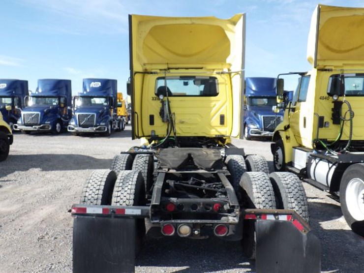 2016-international-transtar-8600-image-11