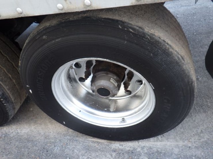 2015-great-dane-van-image-20