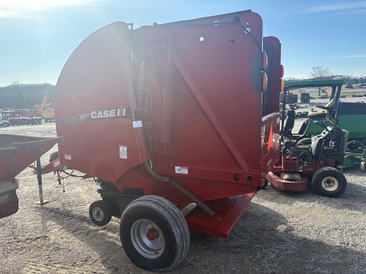 #30713-•-2016-case-rb455a-round-baler-image-5