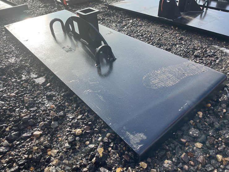 #1176-•-unused,-skidsteer-hitch-receiver-image-3