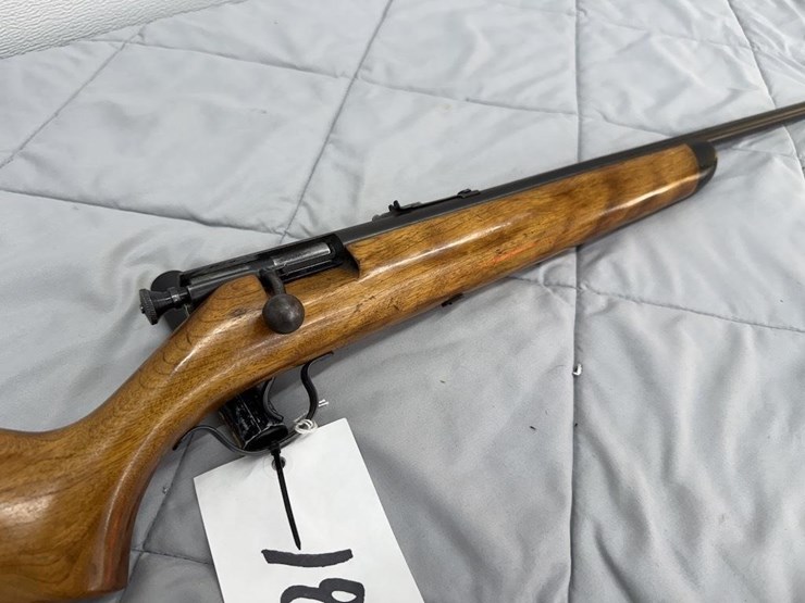 savage-model-15-a-.22-s,l,-lr-rifle-image-1