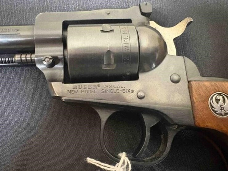 ruger---single-six---.22-cal---revolver-image-3