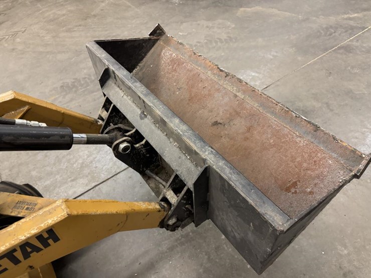 #3279-•-ase-cheetah-ss16-skidsteer-w/-bucket/forks-image-18