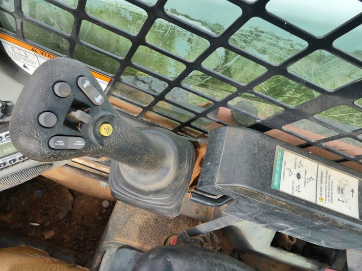 2013-bobcat-a770-image-14