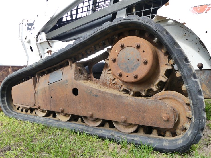 2014-bobcat-t650-image-5