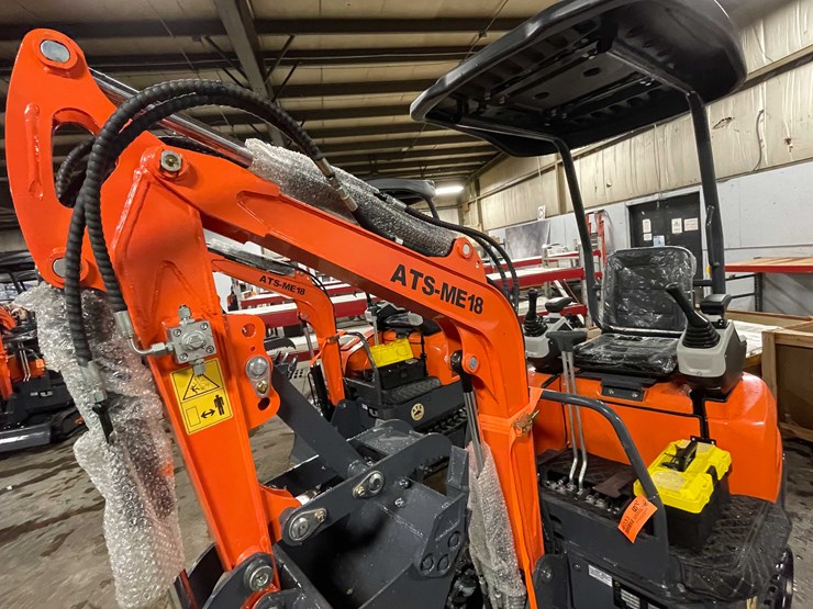 #4033-•-2025-unused-me18-mini-excavator-(o9)-image-20