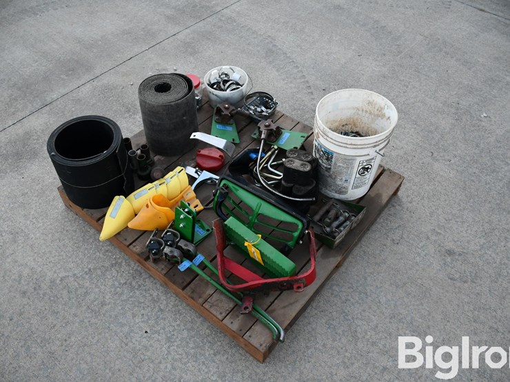 pallet-of-farm-support-image-3