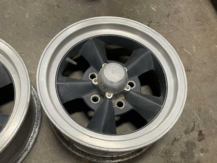 #2050-•-(2)-aluminum-rims-(cw)-image-3