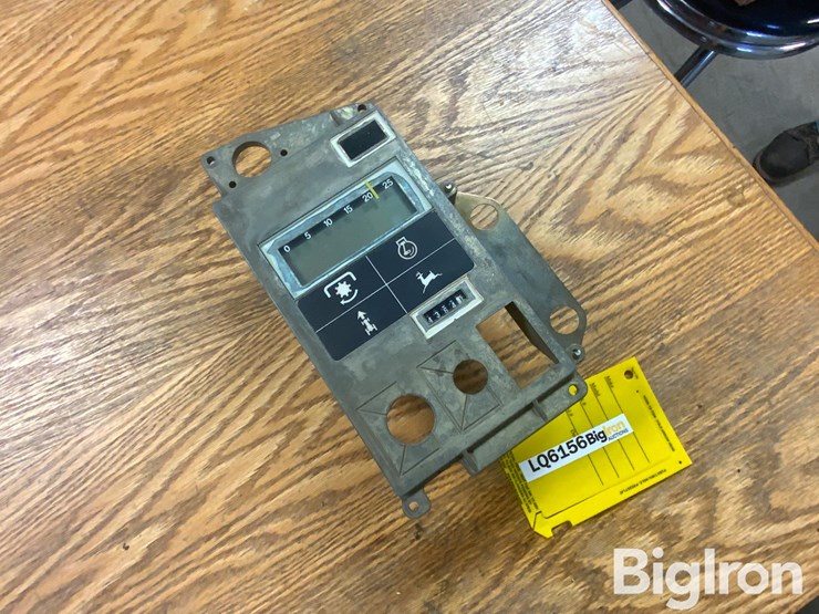 john-deere-tachometer-image-3